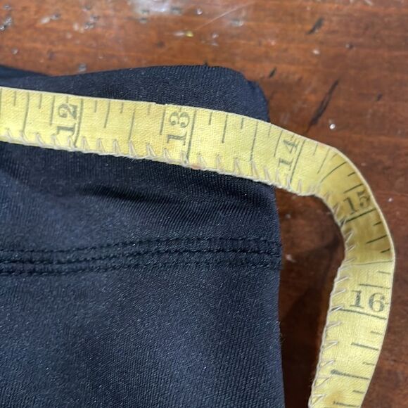 Athleta 2 in 1 Fleece Lined Skirt with Leggings - Geometric Print - Picture 9 of 9